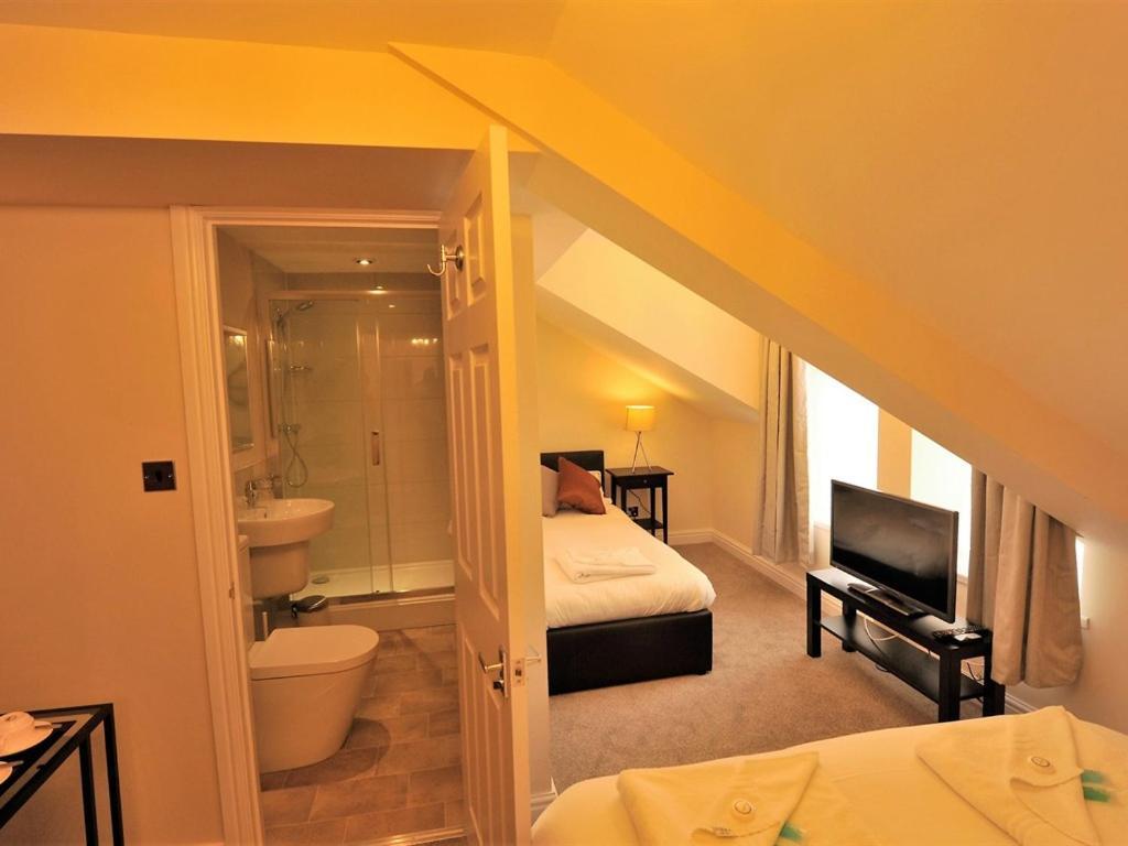 Gail'S Guest House Бари Екстериор снимка
